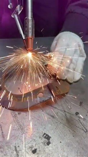 Carbon Steel Flawless T Joints with a 2000W Laser Welder