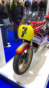 Barry Sheene's 1976 RG500 XR14 😍 They don't make them like this anymore 🔥 #BarrySheene #motorcyclelive #Suzuki | Carole Nash insidebikes