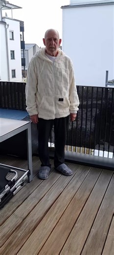 Mitralklappeninsuffizienz Herzoperation in München Herzzentrum gut verlaufen mindestens 3 Monate absolute Pause...nichts geht mehr