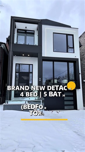 ⁨\tنوساز با دیزاین لوکس! 🏆 یک شاهکار در قلب Bedford Park تورنتو! این خونه برند نیو با بیش از 3500 فوت مربع فضا، سقف‌های 11 فیتی، و یک بیسمنت آپارتمان قانونی کامل در زیرزمین، ترکیبی بی‌نظیر از لوکس و عملکرد رو به شما ارائه می‌ده. 📍 Avenue Road & Wilson Bedford Park, Toronto 🇨🇦 ✅ Brand New 2-Storey Detached ✅ 4 1 Bedrooms | 5 Bathrooms ✅ 10 Rooms Total ✅ 3,500 Sqft Living Space ✅ 11 Ft Ceilings Main Floor ✅ Floor-to-Ceiling Windows ✅ Gourmet Chef’s Kitchen ✅ Premium Jenn-Air Appliances ✅ Large