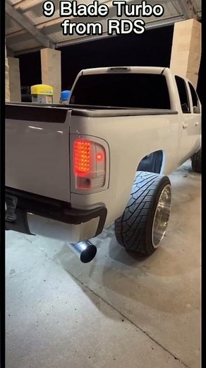 How to Make Your Duramax Like an Insanely Powerful Jet Engine with a 9 Blade Turbo Upgrade! #shorts