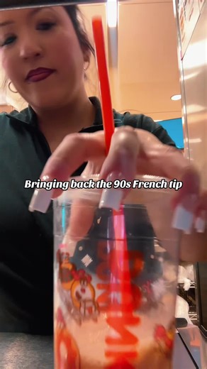 Reviving the 90s French Tip Nail Design