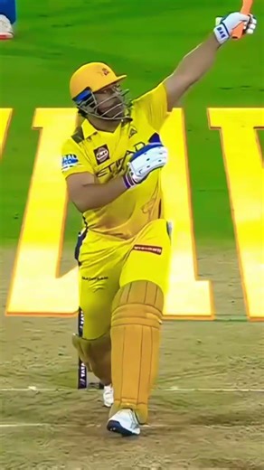 MSD Magic | Vintage MSD in Blue and Yellow | Jersey # 7 | #cricket #msdhoni #indiancricket #dhoni