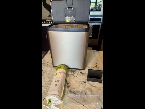 Kitchen Compost Bin—Does It Actually Keep Smells Away?