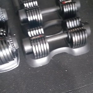 Been testing a few adjustable dumbbells . The ingenuity behind them is awesome . One uses a selector pin where you insert the pin below the weight you want to lift . Another uses a dial that rotates to select the weight . And the last one uses a pin that glides side to side to make your selection . All of these replace a rack of dumbbells and take up very little space, which is perfect for home gyms . Do you prefer adjustable dumbbells or a full rack? . Let me know below 👇 . Follow 👉 @dadshred