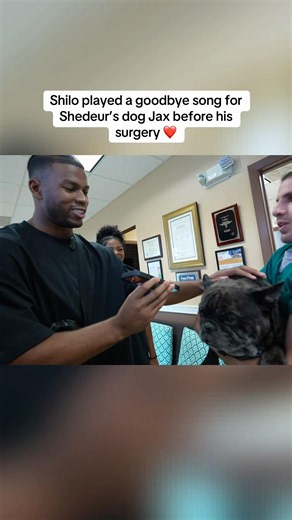 Shilo really played Atomic Dog for Jax before his surgery 😭😭😭
