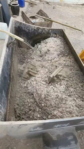 Concrete Mixer Bucket Loader | Smart Loader Modification for On-Site Mixing #earthopstv #automobile