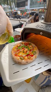 Neapolitan Pizza on Mumbai Streets near Star Bazar, Utopia Mall, Borivali West | Street Food Recipes