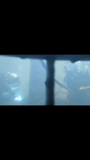 1.5K views · 59 reactions | Underwater welding with Team 102-23! ⚡️ #underwaterwelding #ditstudents #diversinstitute #commercialdiving #commercialdiver #seattle | Divers Institute of Technology | Facebook