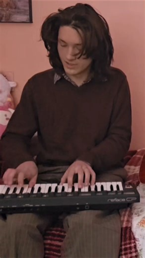 Jamming on a reface keyboard