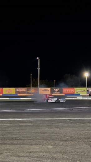 Dakota Wilkinson wins the Outlaw Figure 8 Main Event! | Evergreen Speedway