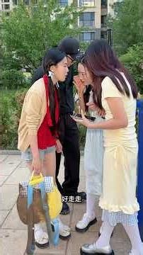 Hahaha Dong Xiaofan finally got pranked by her sister #sisters #twins #mustwatchuntiltheend #sist...