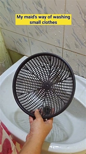 Genius way to wash socks #clothes #washingclothes #washing #tipsandtricks | viyofoood