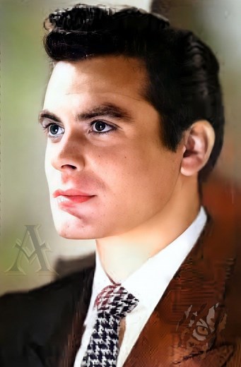 151K views · 5.2K reactions | Falleció Triste Por Un Error En Sus Medicinas Se Casó Antes De Morir Para Proteger Su Herencia… | Memoria Cine | Facebook