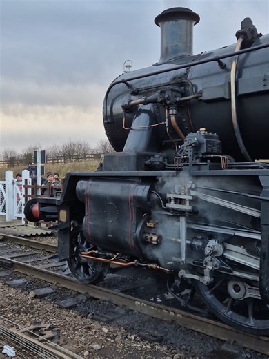 Steam, smoke and steel at the Great Central Railway ❄️🚂 A winter weekend packed with thunderous exhaust beats, heritage passenger trains and heavy freight in full flight. There’s nothing quite like seeing multiple steam locomotives working hard on Britain’s only double-track main line heritage railway – especially in the cold when the steam really comes alive. #GreatCentralRailway #WinterSteamGala #SteamLocomotive #SteamTrains #HeritageRailway