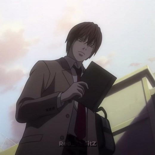 Light Picks Up A Strange Notebook -Ep1 #deathnote #anime #edit