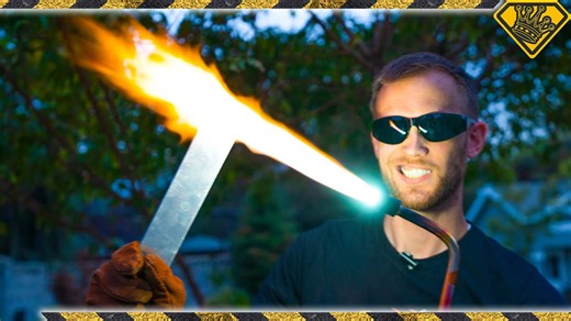 This gas combo incinerates anything at 5,500°F