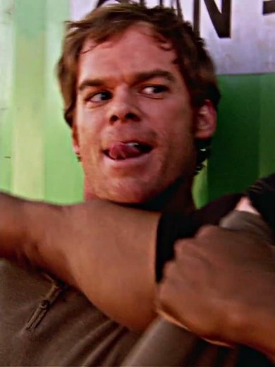 Doakes Suprises Dexter | Dexter season 1 edit