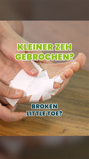 Olaf Kandt on Instagram: "Autsch! Einmal hängengeblieben und der kleine Zeh schmerzt? 🦶💥 Ob Sportunfall oder Missgeschick im Alltag – bei einer Verletzung des kleiner Zehs ist die richtige Stabilisierung entscheidend. Taping-Profi Olaf Kandt zeigt dir heute eine effektive Versorgung Selbstversorgung mit starrem Tape, die nicht nur stützt, sondern den Zeh beim Gehen komplett entlastet. Highlights für Profis & Interessierte: 🔹 Mechanische Hebel: Durch das Anlegen im 45°-Winkel Richtung Fußrücke