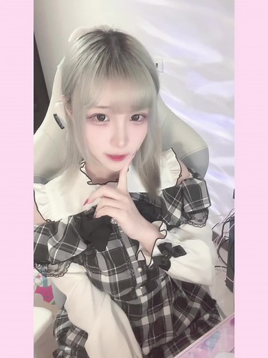 我很少跳舞包含手勢舞 且看且珍惜上次錄已經是去年的事情了 喜歡可以幫我點點分享🥹 #流量 #流量回來 #上推