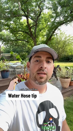 8.1K views · 1.6K reactions | How to roll up a water hose, the right way.  #smithsgardentown #gardentipsandtricks #gardeningtip #waterhose #gardening #greenthumb #backyardgardening #didyouknow #tipandtricks | Smith's Gardentown | Facebook