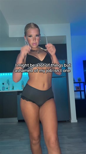 kayla.sky (@kayla.skyxo)’s video of job