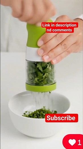 Manual Herb Grinder 🌿🔥 | Easy Spice Grinding Tool Review & Demo 2026 #shorts #quickmix #easymix