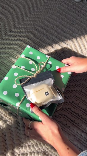 Thread Wallets on TikTok