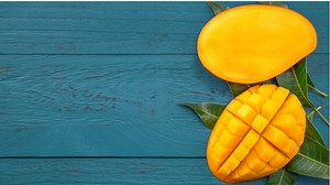 How to Cut a Mango Without Cutting Your Hand