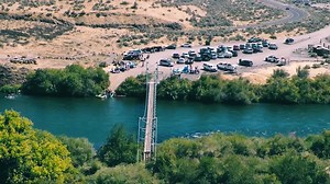 File:Drone video above Yakima River Canyon.webm - Wikimedia Commons