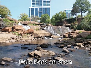 Video: Universe Studio Photography Volando sobre el Reedy River y Falls Park en Downtown Greenville. #reedyriver #fallspark #greenvilleSC #downtongreenville #dron | SC Greenville Digital