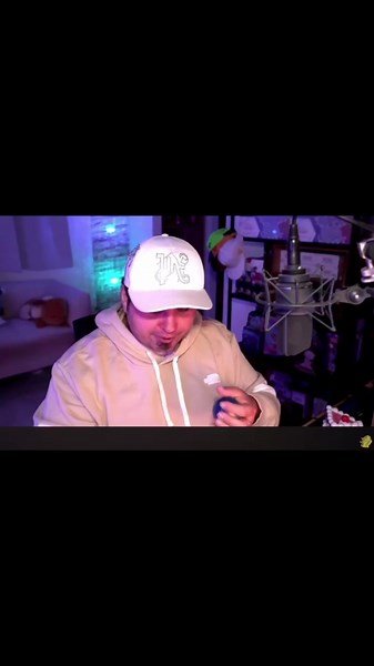 Lyon Lab's Raw Moment: Emotions and Experiences