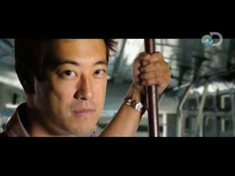 MythBusters - Unarmed and Unharmed - Speed Bus Jump