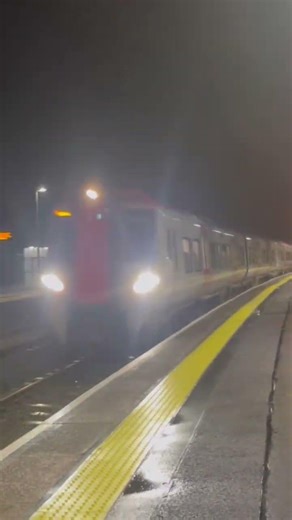 The final ever train passing Ferryside signal box - 2E34 23:21 Tenby to Swansea ran by 197016/197037