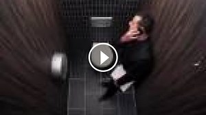 Skrytá kamera: Čo robia ľudia na WC?