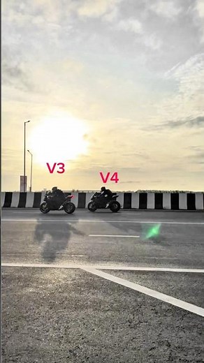 Drag race for Yamaha v3 & v4 #rider #bikelife