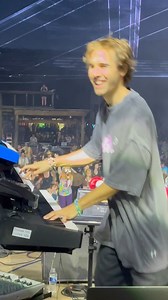 244 reactions · 18 shares | Good times @rekinection ⚡️ Ayy @codenamewiley check this Late Night mashup  | Jason Leech | Facebook