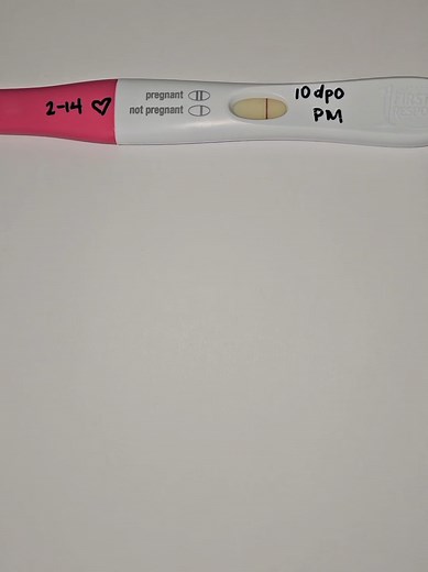 Understanding Pregnancy Test Progression at 4 Weeks