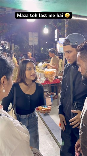 Dosto ke liye dil bada hai 🤣🤭 #ytshorts #youtubeshorts #funny #comedy #samosa #dosti