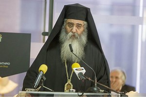 Μητροπολίτης Μόρφου: Νέο παραλήρημα - «Ο γάμος λέγεται έτσι επειδή επιτρέπει το γ@@@@ι»