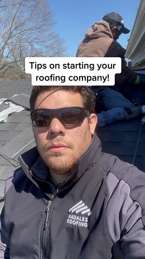 Maximize Referrals: The Key to Success for Roofing Contractors