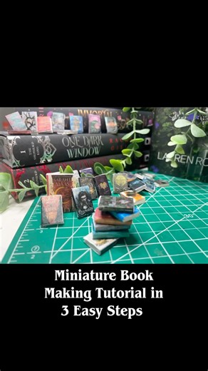 Miniature book making tutorial in 3 easy steps! #minibook #miniature #dollhouse #dollhouseminiature