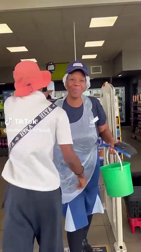 Humorous Moments with Ice Cream: A Fun Experience