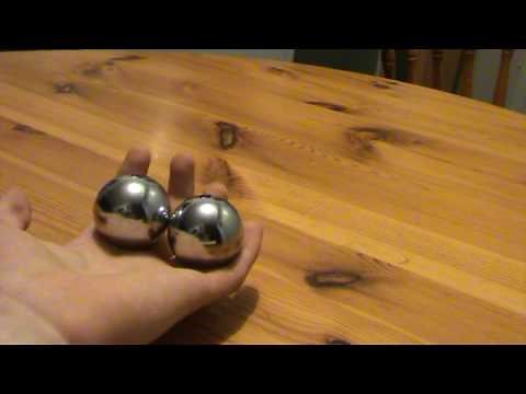 Baoding balls, Chinese iron exercize balls, howto roll #2