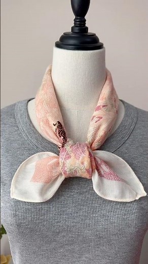 Easy & Elegant Scarf Bow Tie Tutorial: Chic French Knot Style #ScarfStyle #ScarfBow #SilkScarf