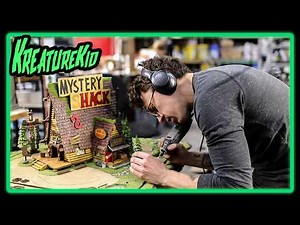 Making a Mini Mystery Shack for Alex Hirsch