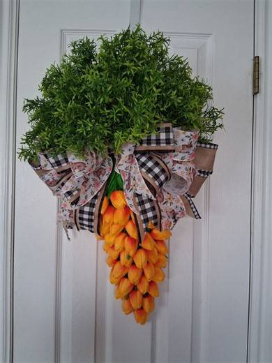 HANDMADE SPRING TULIP CARROT WREATH $85 FLORALS DECOR DESIGN | Handcrafted Goods | KSL Classifieds
