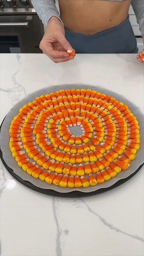 14K views · 126 reactions | I never knew this candy corn trick what a clever way to make a candy corn into a bowl | Tee up the Recipe | Facebook