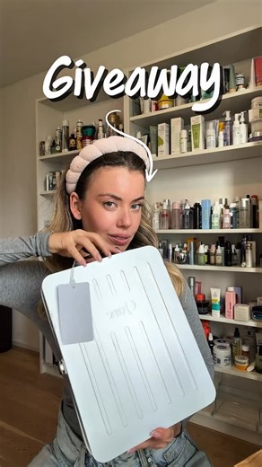 Susie Spring on Instagram: "GIVEAWAY TIME ✨💖 I’m SO excited for this one — one lucky winner will get the exclusive PR Glow Case from @qureskincare 😍 What you’ll win: ✨ 1 month Micro-Infusion Supply • 1x Wrinkle Serum • 1x Dark Spot Serum ✨ Cosmetic LED Mirror Case ✨ Dermal Mist (15ml) ✨ Charger How to enter: • Like & save this post AND the previous one • Follow me @glowforyourskins & @qureskincare • Comment 1 friend who would love this (unlimited entries — tag away ✨) • Bonus: Share to your st