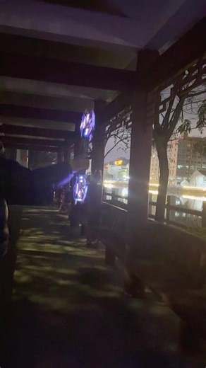 Turn on the light saver turn up the fun#newyeargift #cooltoy #kidsToys #Lightsaber